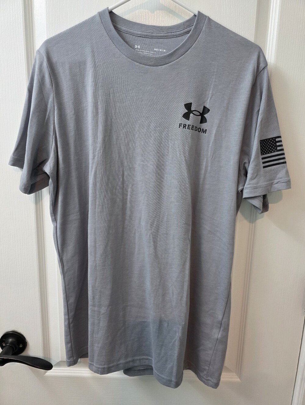 Men's Under Armour Loose Fot Tee Sz M